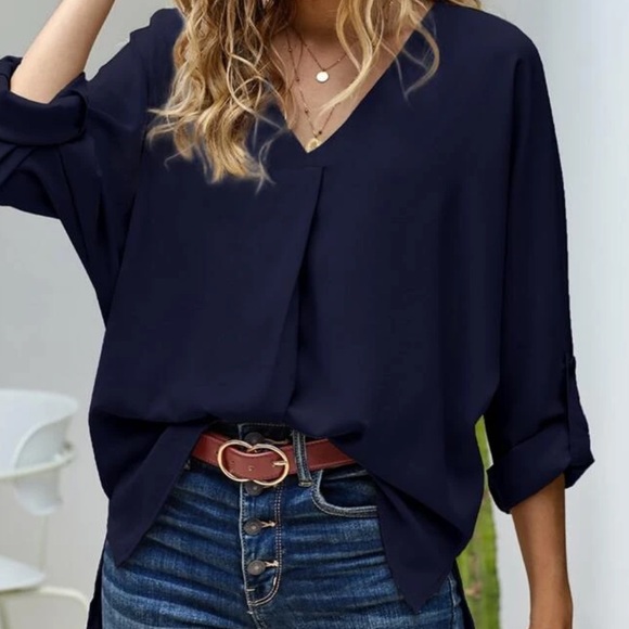 Tops - Classic navy v neck high low button sleeve blouse